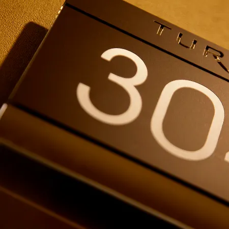 Turim Restauradores ליסבון