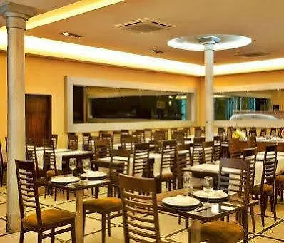 فندق توريم ريستورادوريس